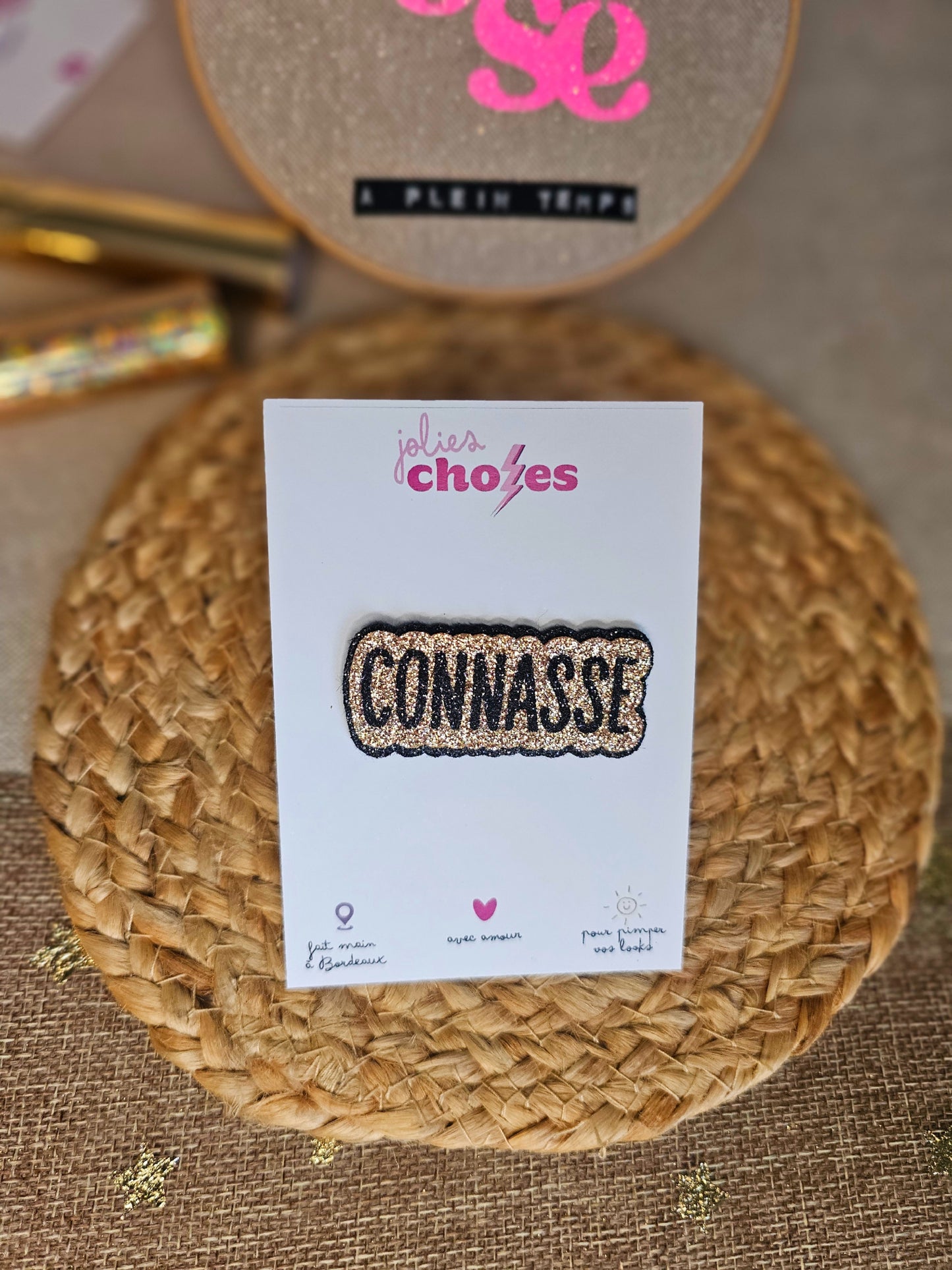 Pin's "Connasse"
