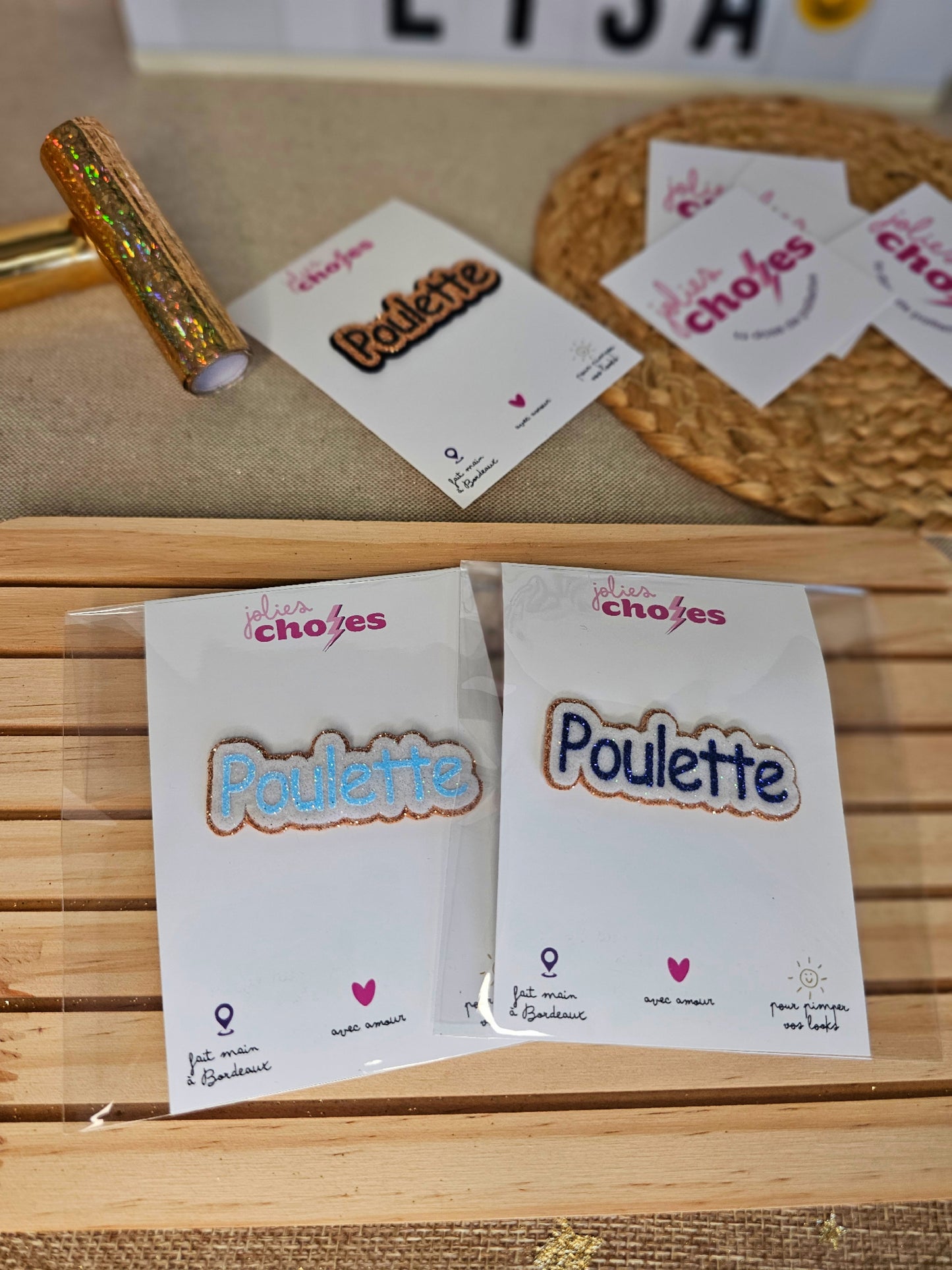 Pin's "Poulette"
