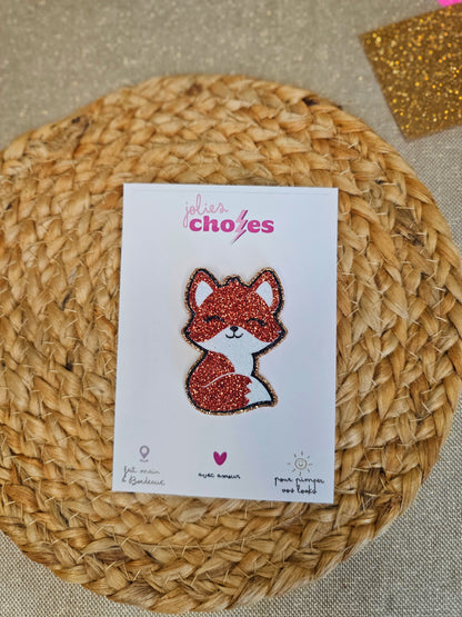 Pin's "Roxy"