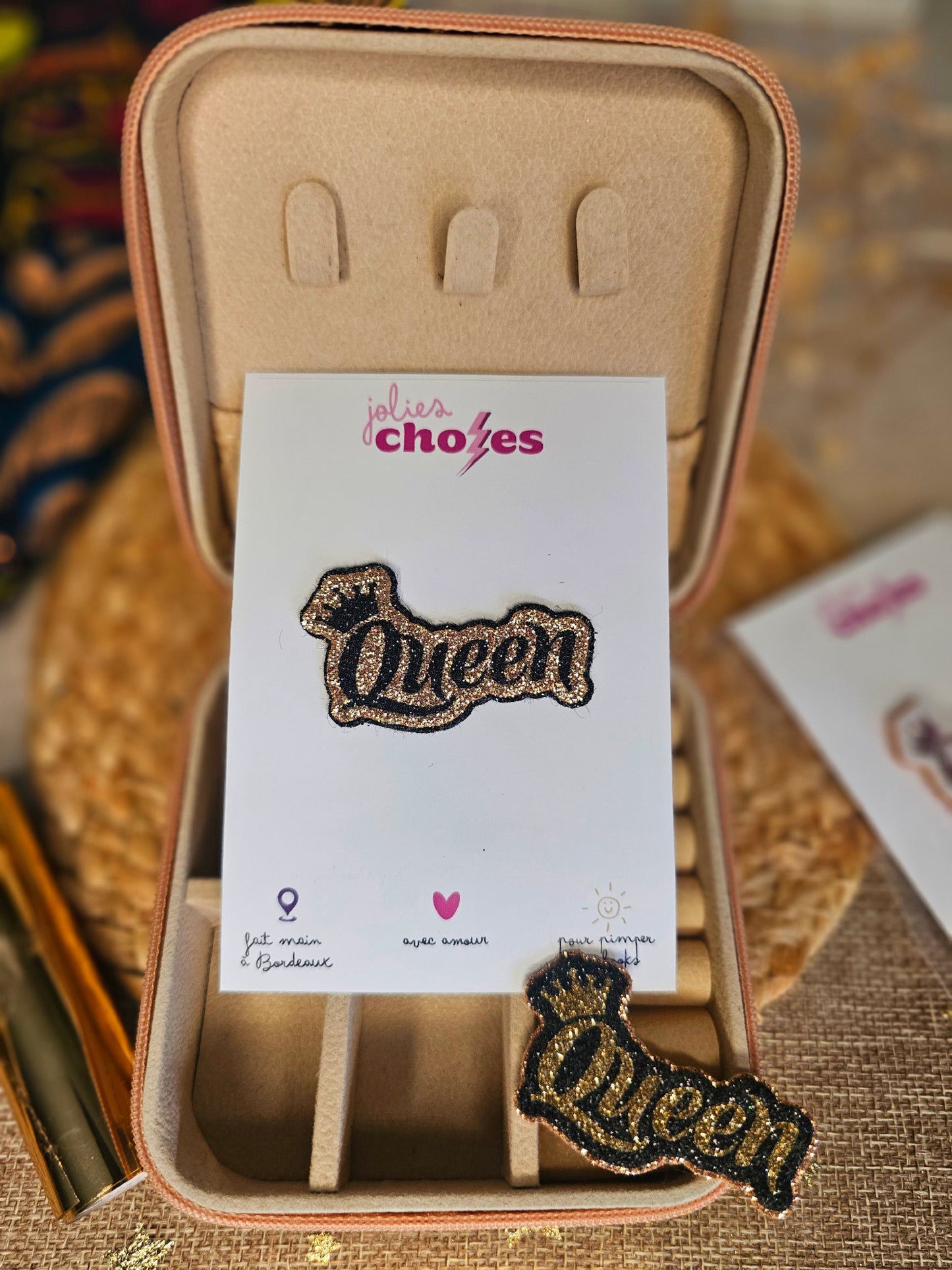 Pin's "Queen"
