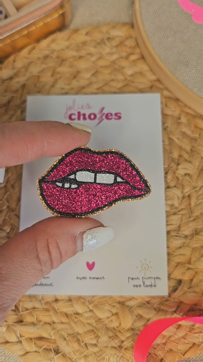 Pin's "Lips"